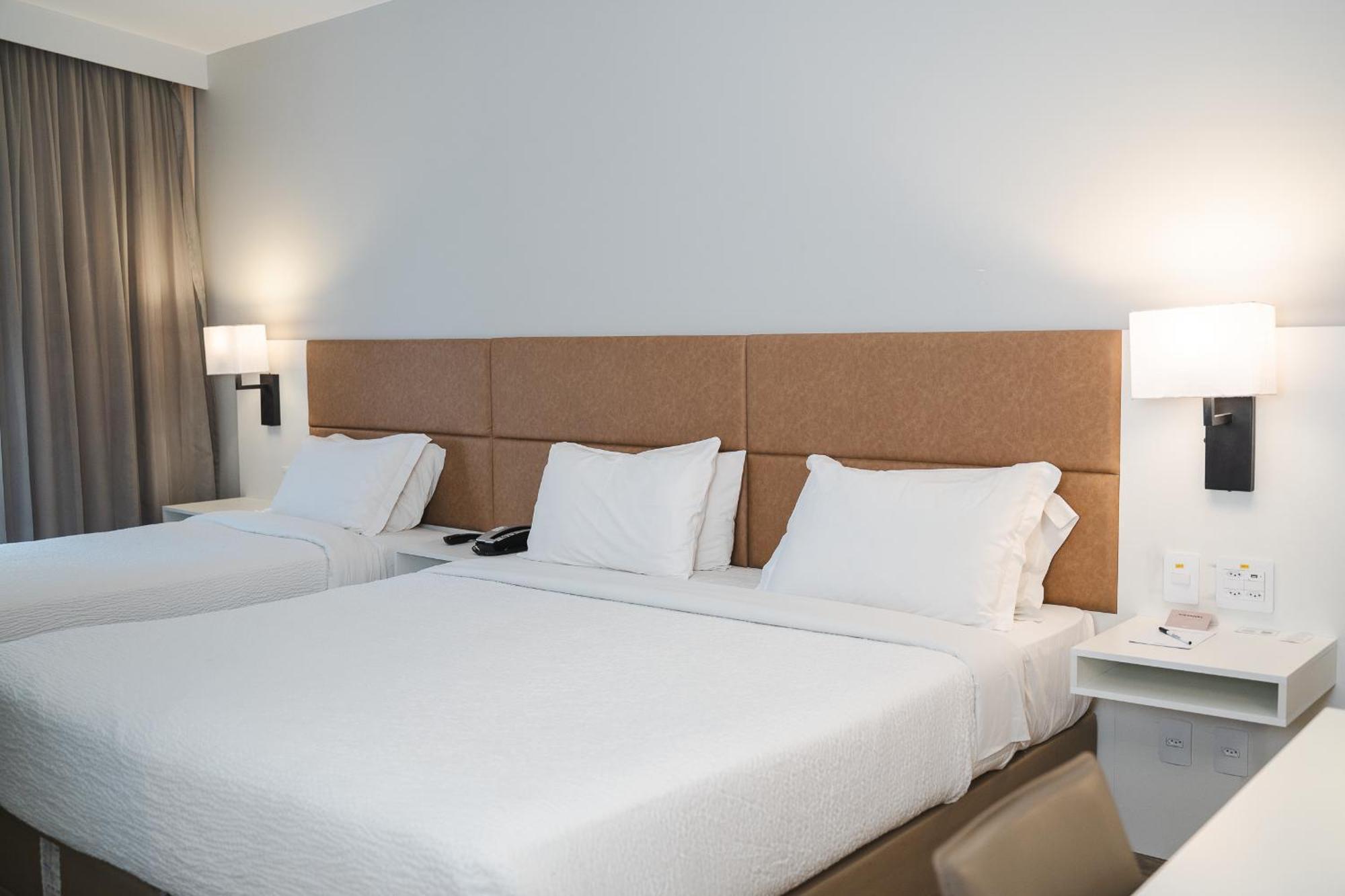 Hotel Radisson Rio De Janeiro Barra Exteriér fotografie A room at the hotel